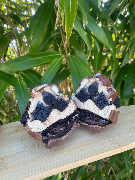 Kinder Bueno Stuffed Easter Eggs