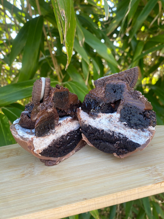 Oreo Stuffed Easter Eggs